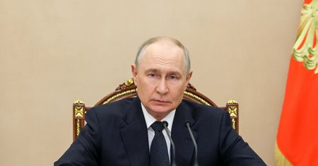 Rosja werbuje gangi do sabotażu w Europie? Na celowniku fabryki broni