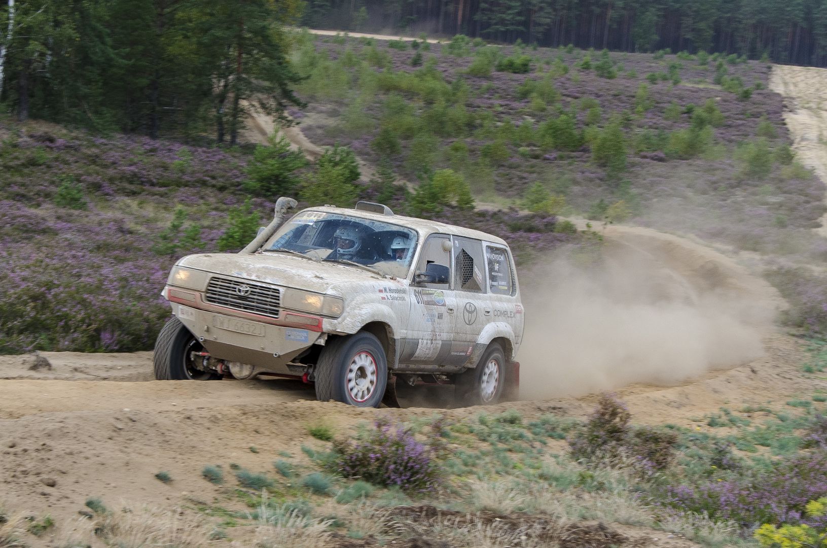Toyota Land Cruiser HDJ80