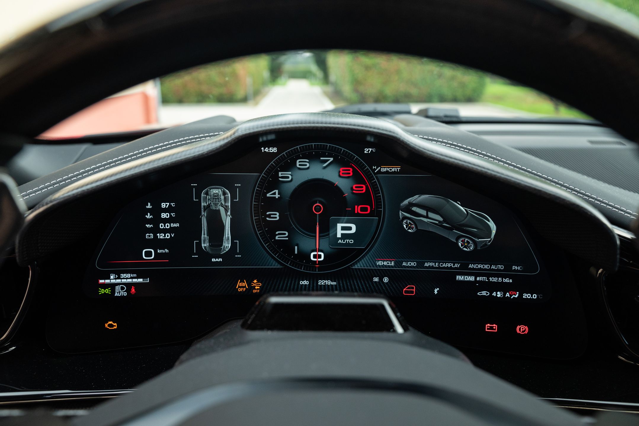 Ferrari Purosangue Handling Speciale