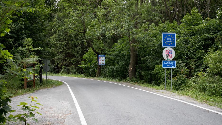 Auta potrafiły dwa razy przekroczyć granicę z Czechami, nie ruszając się z postoju gdzieś w Polsce