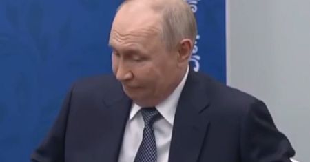 Powiedział o zawieszeniu wojny. Spójrzcie na twarz Putina