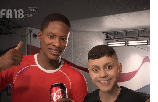 Piłkarz z „FIFA 18” pierwszym wirtualnym ambasadorem marki Coca-Cola (wideo)