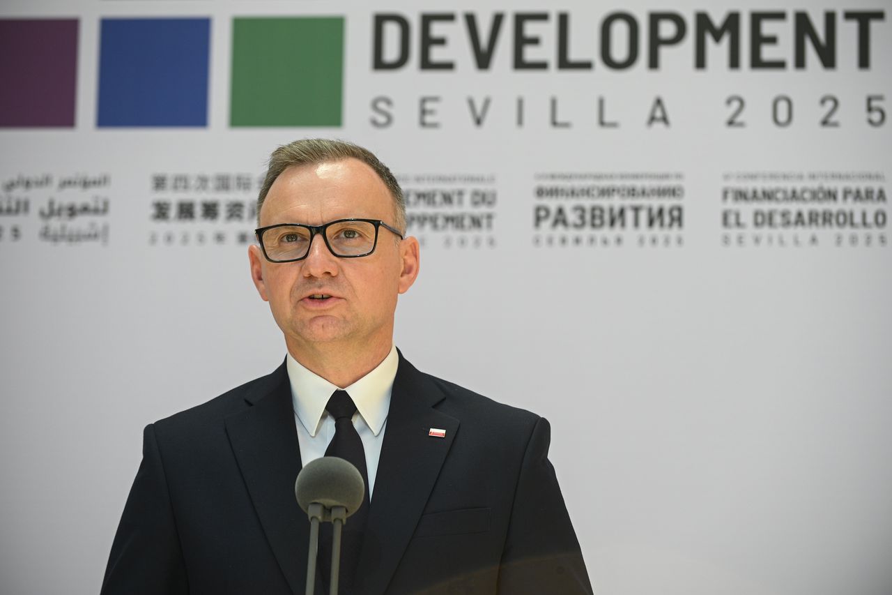 Duda ostro o decyzji Bodnara. Chodzi o ważność wyborów