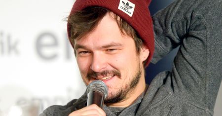 Dawid Ogrodnik ma NOWĄ DZIEWCZYNĘ? Wcześniej trwał osiem lat u boku tej samej kobiety. Wiemy, kim jest domniemana ukochana aktora