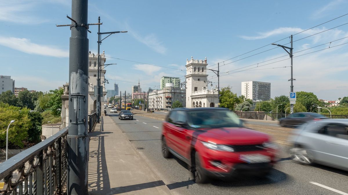 Warszawa. Sześć fotoradarów pojawi się na moście Poniatowskiego w połowie roku 