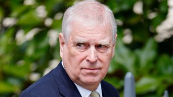 Ex-książę Andrzej WYRZUCONY z rezydencji w środku nocy. Wraca sprawa Jeffreya Epsteina