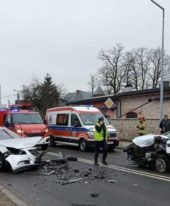 Łódzkie. Dzieci ranne z czołowym zderzeniu