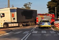 Tragiczny wypadek w Nasielsku. Pieszy zginął pod kołami ciężarówki