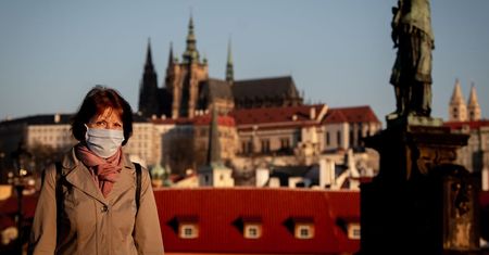 Koronawirus. Konkrety zamiast haseł. Czesi rozpisali plan na odmrożenie gospodarki