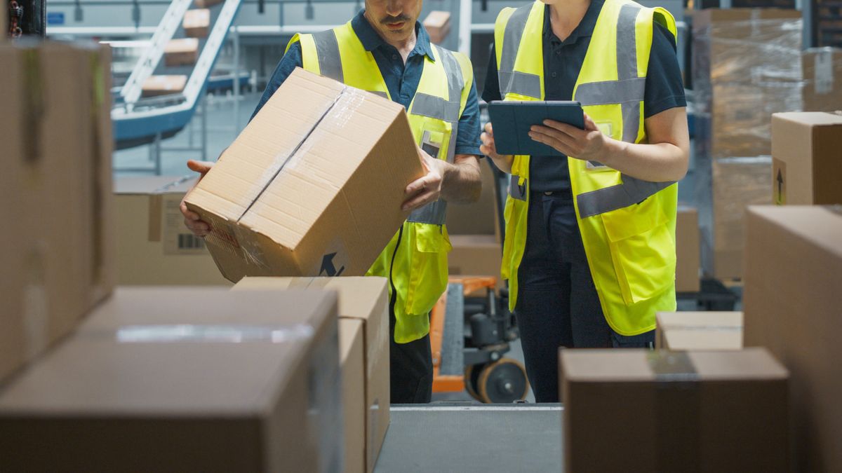 Kontrole paczek Polaków. Wykryli liczne błędy