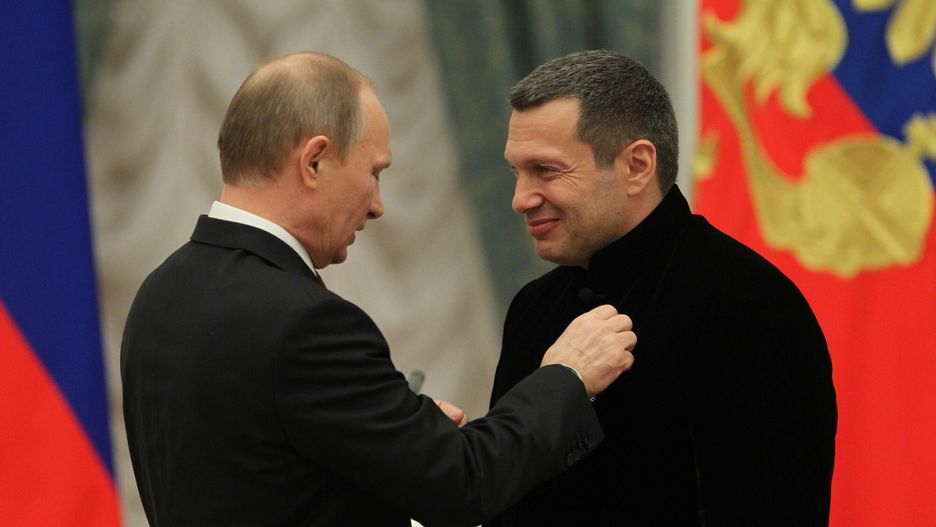 Prezenter rosyjskiej telewizji Rossija 1 - Vladimir Solovyov był nagradzany przez Putina odznaczeniami