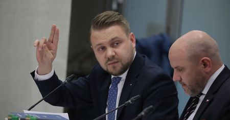 "Nie pozwolę". Awantura na komisji ds. Pegasusa