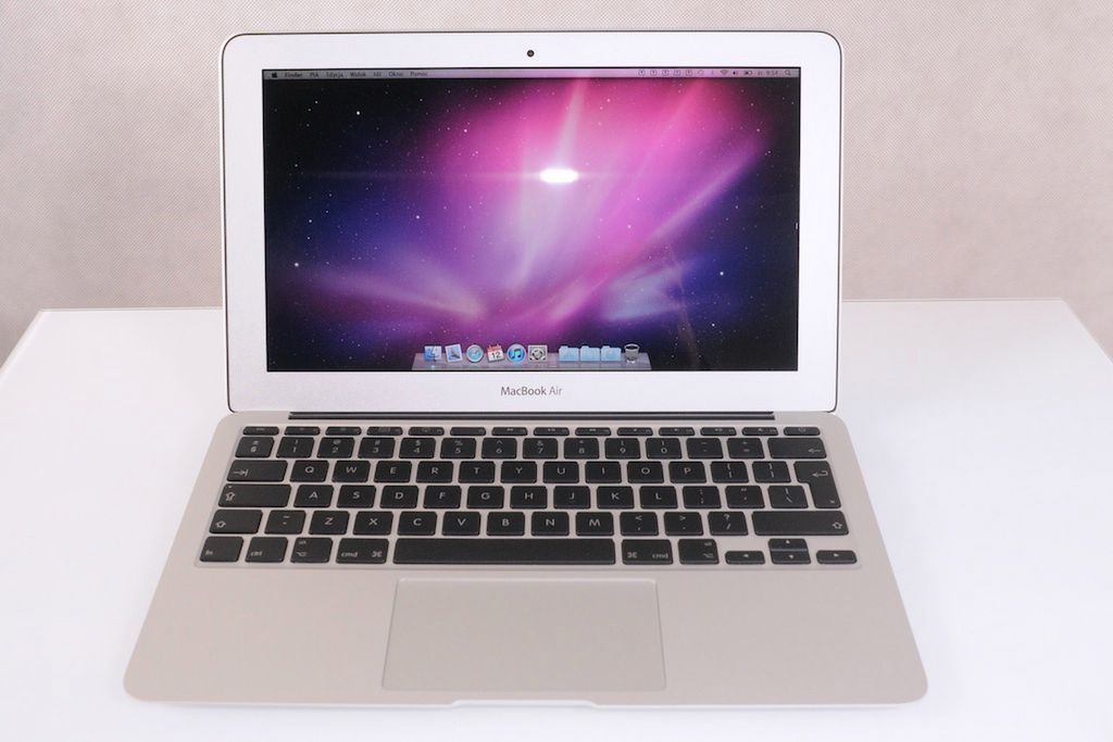 Apple MacBook Air 11" - test malucha, który zadziwia [część 1] 7