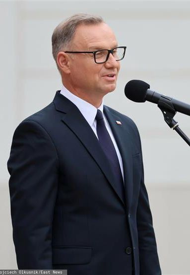 Andrzej Duda zawetował dwie ustawy. Trzecią skierował do TK