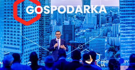 Polacy boją się wzrostu podatków po wyborach. Kto zapłaci za obietnice?