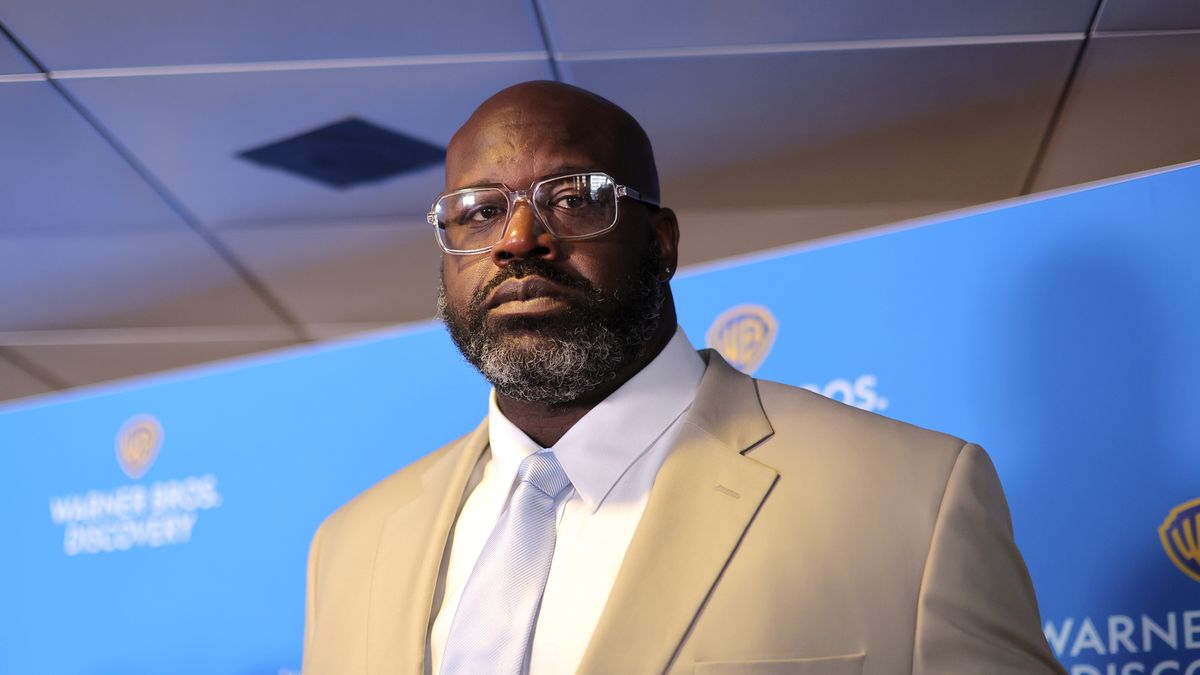 NEW YORK, NEW YORK - MAY 18: Shaquille O'Neal, Inside the NBA, Turner Sports attends the Warner Bros. Discovery Upfront 2022 arrivals on the red carpet at MSG Studios on May 18, 2022 in New York City. (Photo by Mike Coppola/Getty Images for Warner Bros. Discovery)