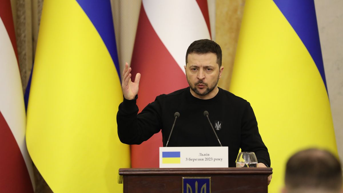 President of Ukraine Volodymyr Zelenskyy and President of
LVIV, UKRAINE - 2023/03/03: President of Ukraine Volodymyr Zelenskyy and President of the Republic of Latvia Egils Levits (not pictured) attend a joint press conference. (Photo by Mykola Tys/SOPA Images/LightRocket via Getty Images)
SOPA Images
joint press conference, political