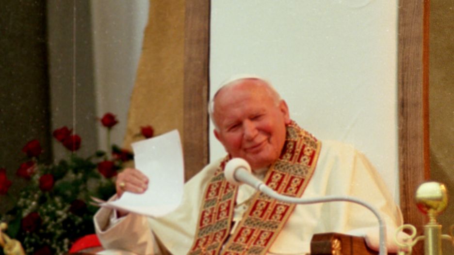 Jan Paweł II podczas spotkania z wiernymi w Wadowicach