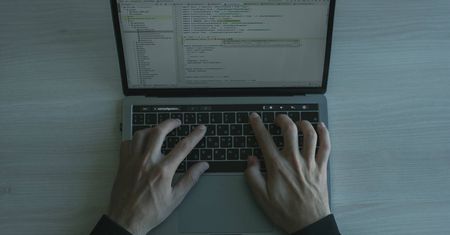 U programistów stabilnie - pensje rosną