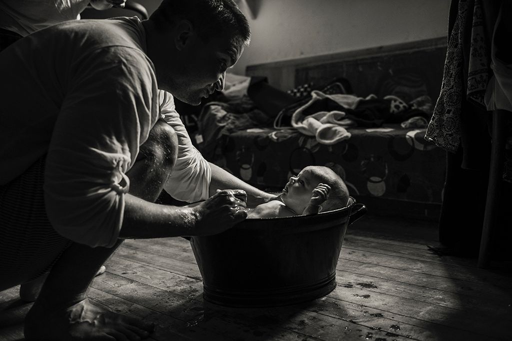 Polacy są mistrzami w fotografii dziecięcej. Nasi rodacy zdominowali konkurs B&W Child 2016 29