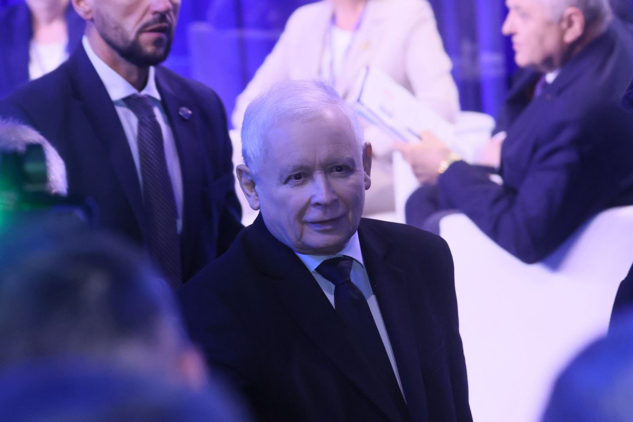 Jarosław Kaczyński w trakcie zjazdu PiS.