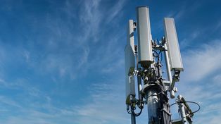 Orange liderem zasięgu 5G. T-Mobile wygrywa w 4G
