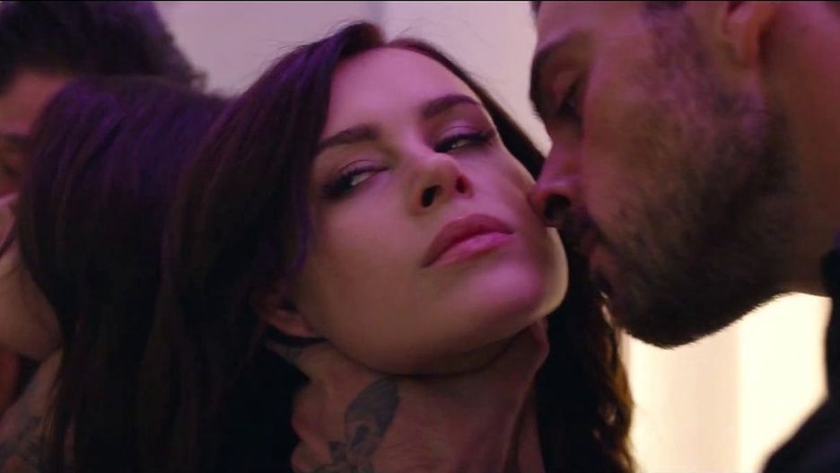 "365 dni" czyli film dla "napalonych tik tokerów"