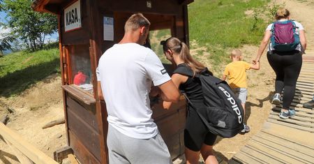Skandal w Zakopanem. Kasa w połowie szlaku na Gubałówkę. PKL grzmi