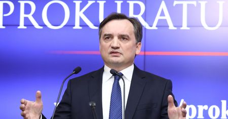 2,3 mln zł odsetek do zapłaty. Wkroczył Zbigniew Ziobro