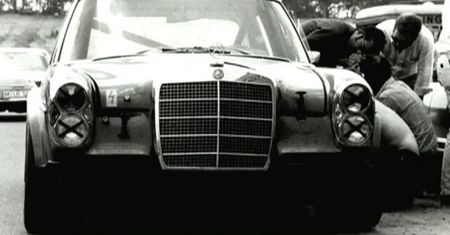 Historia Mercedes-Benz AMG w 15 minut [wideo]