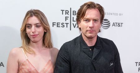 Ewan McGregor wciąż NIE NAPRAWIŁ relacji z córką po tym, jak porzucił żonę dla kochanki