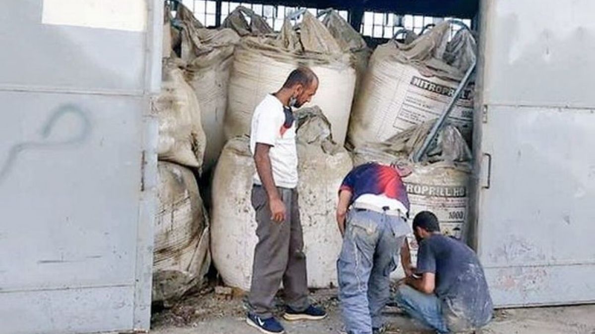 W takich warunkach w porcie w Bejrucie przechowywano azotan amonu 