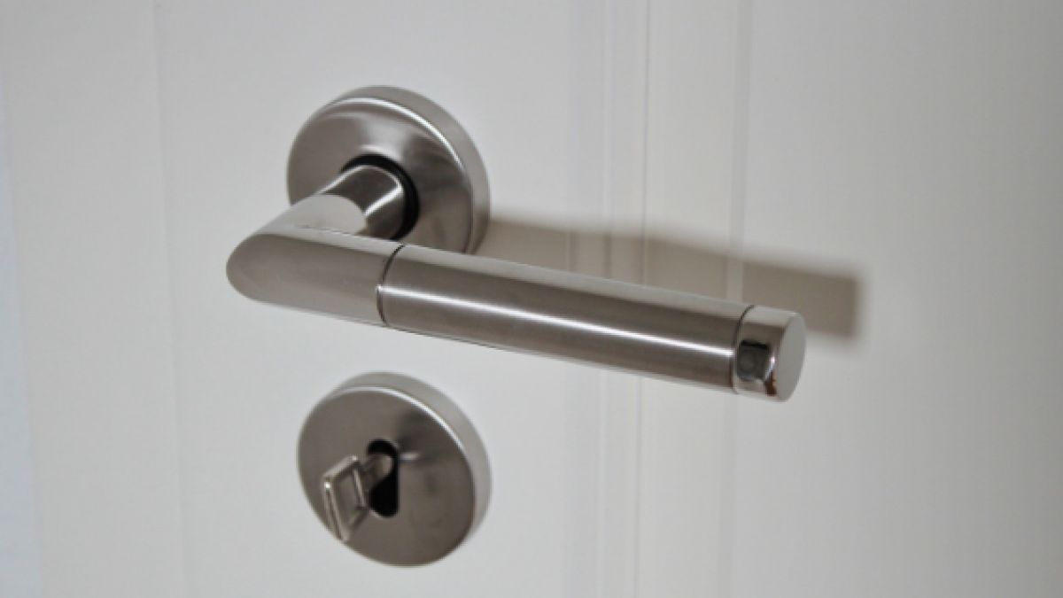 Przed złodziejami ostrzega mieszkanka Zakopanego