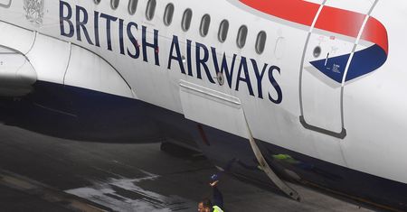 Problemy branży lotniczej. British Airways zwolni 25 proc. pilotów