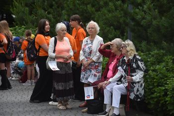 Zrobili to po raz dziesiąty. "Uwolnili Skowronki" na śremskich Jezioranach