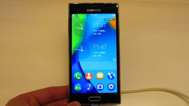 Tizen OS 2.3 na zrzutach ekranu i wideo 1