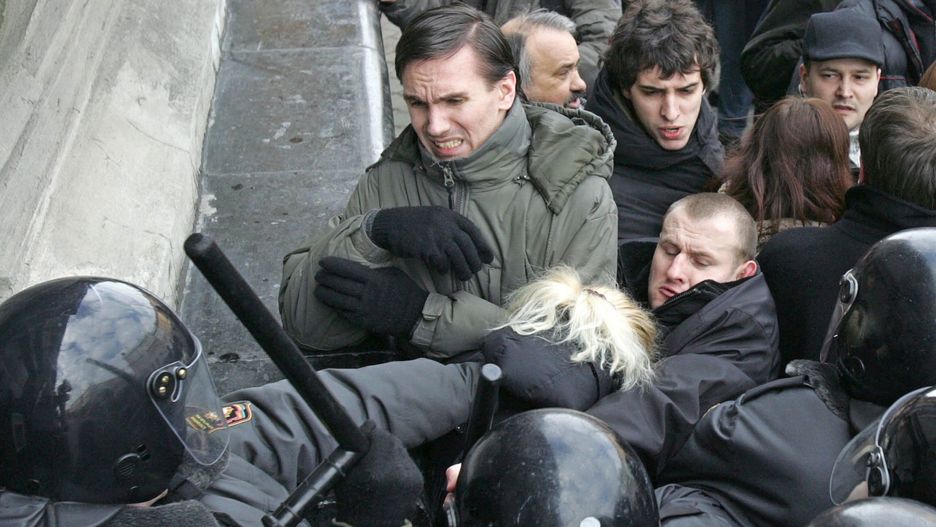 Białoruś. Policjanci mają dosyć nadmiernej agresji przeciwko protestującym