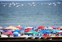 "Parawaning" po włosku. Służby walczą z obozowiskami na plażach