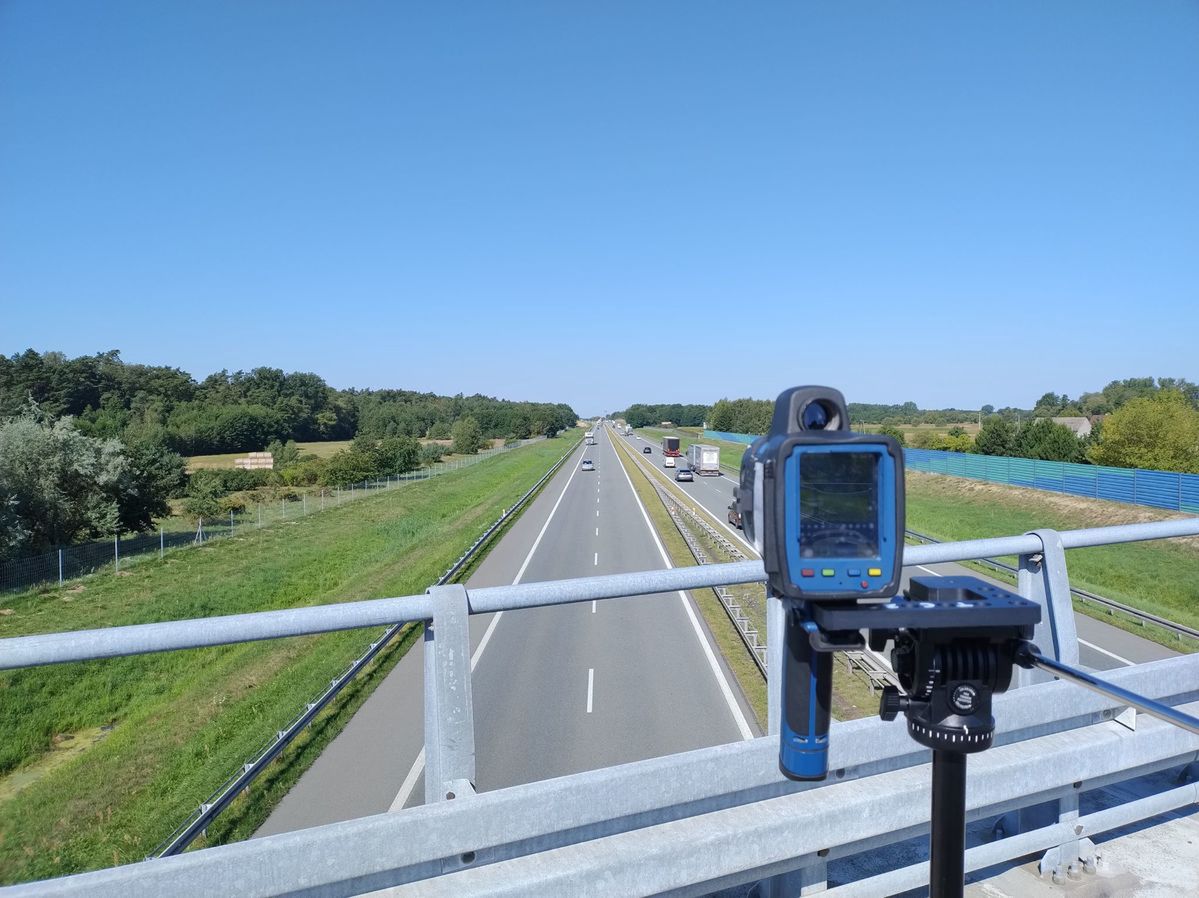 Kara dla rekordzisty. Jechał autostradą ponad 320 km/h