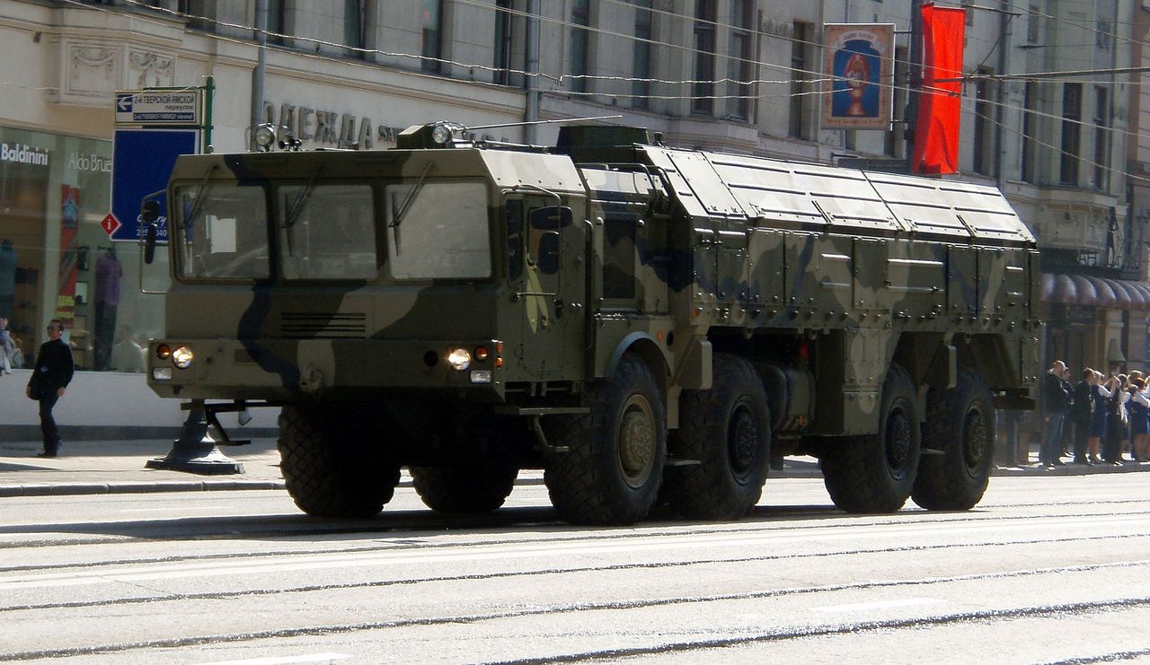 Iskander-M system during the Victory Day Parade trial 2008