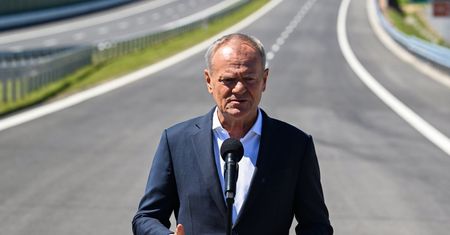Premier Donald Tusk: oddawana do użytku trasa S6 ma znaczenie dla gospodarki i bezpieczeństwa kraju