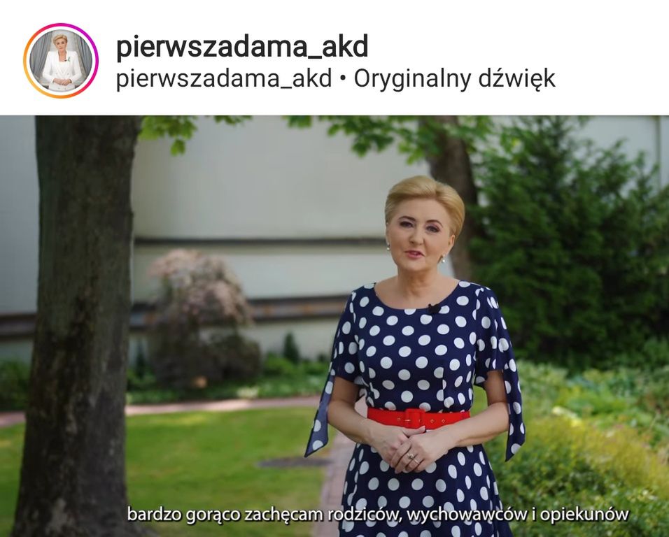 Agata Duda w grochach