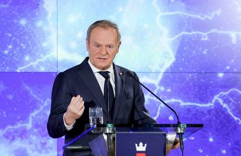 Tusk w siedzibie GPW. "To będzie rok przyspieszenia turbo"