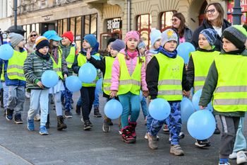 MEN zmienia zdanie. Miał być całkowity zakaz w przedszkolach