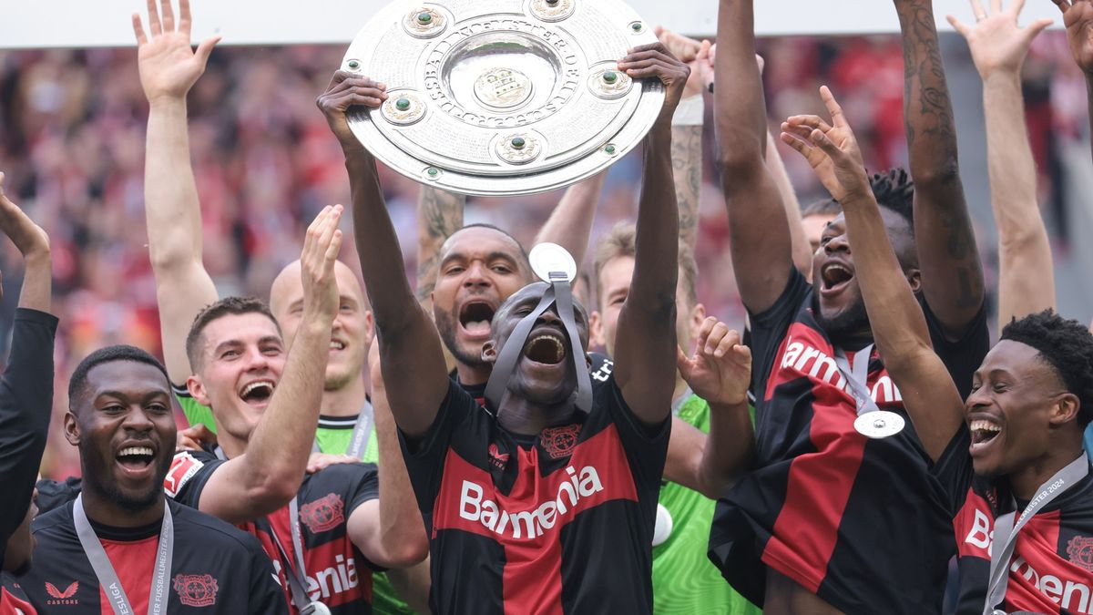 Na zdjęciu: piłkarze Bayeru 04 Leverkusen