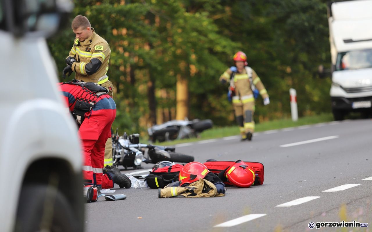 Gorzów: Zderzenie dwóch motocyklistów na DK22. Trwa walka o życie