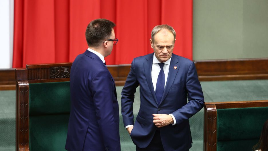 Posiedzenie Sejmu 12 grudnia
12.12.2023 Warszawa Sejm Cd. 1. posiedzenia Sejmu X kadencji Fot. Andrzej Iwanczuk/REPORTER
N/z: Szymon Holownia, Donald Tusk
Andrzej Iwanczuk/REPORTER