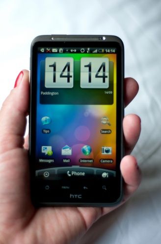 HTC Desire HD w Play...