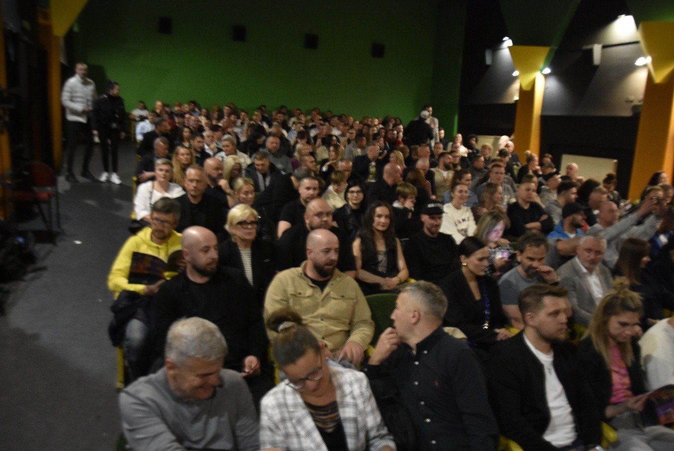 Film &#34;Ucieczka do Alkatraz&#34; zachwycił podczas premiery w kinie Apollo. To obraz autentyczny, o prawdziwym życiu, pasji, odnajdywaniu w niej wolności, niezależności