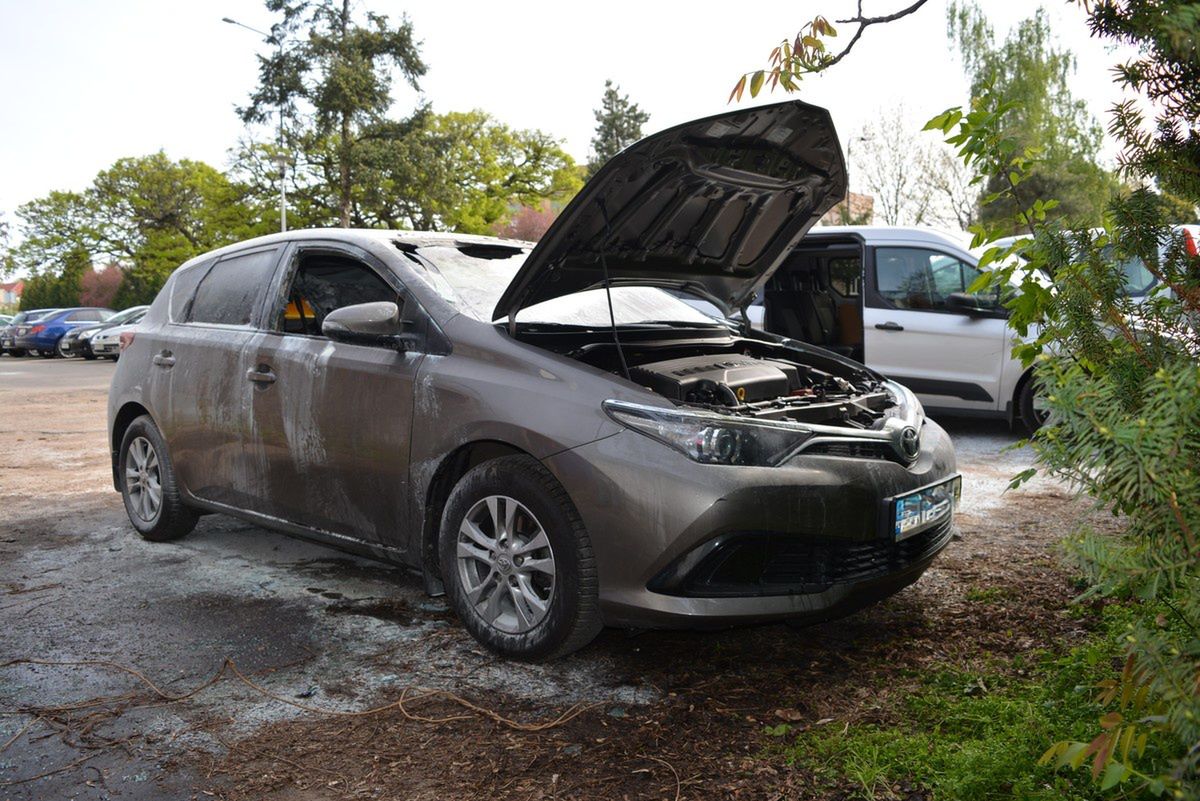 Konin – Policjanci namierzyli sprawcę podpalenia Toyoty